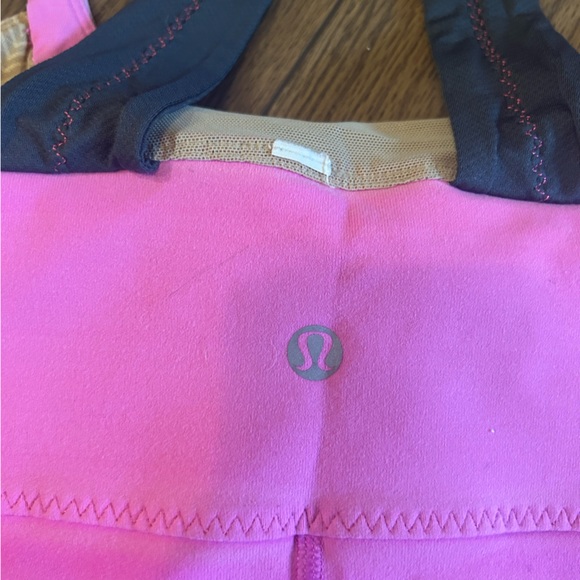 Lululemon tank top - Picture 2 of 4
